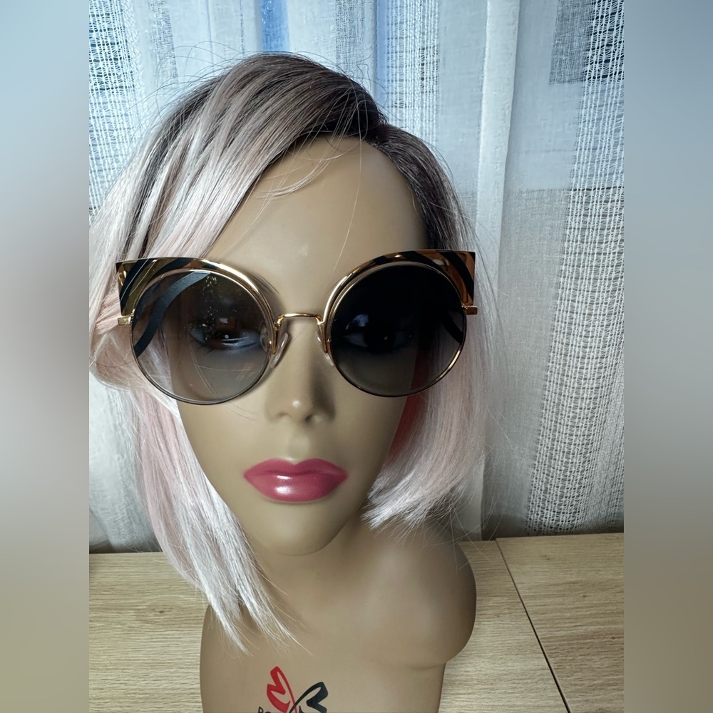 Fendi Stylish Gold Sunglasses case included